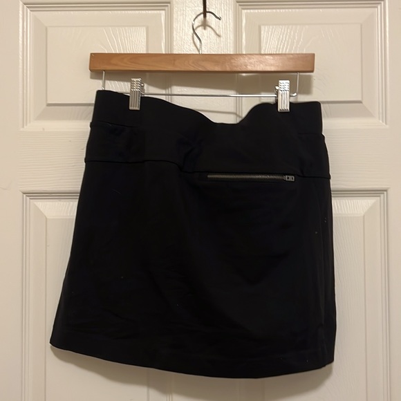 Athleta skort - Picture 3 of 3